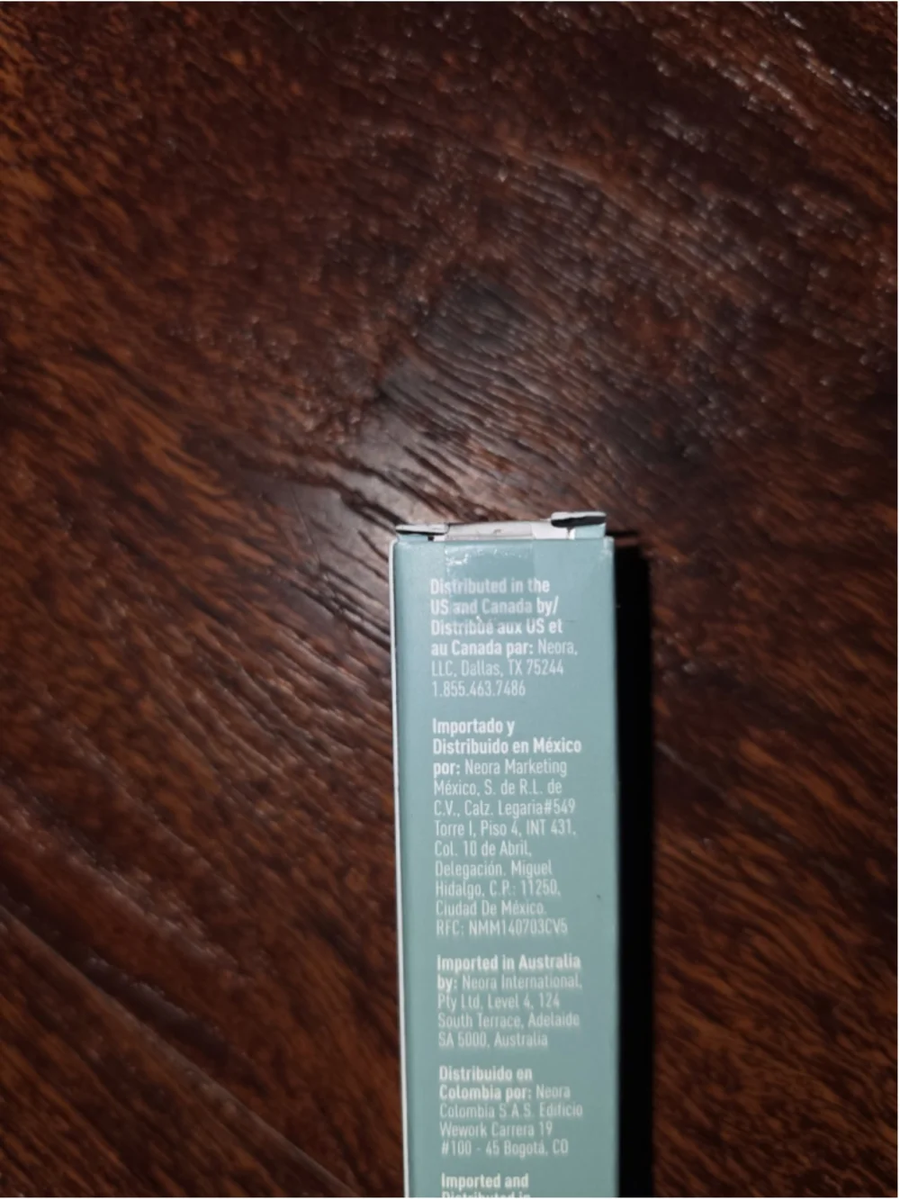 Neora‎ Lash LashLush Eyelash serum NEW